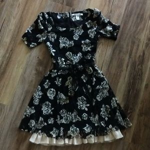 Floral lace dress